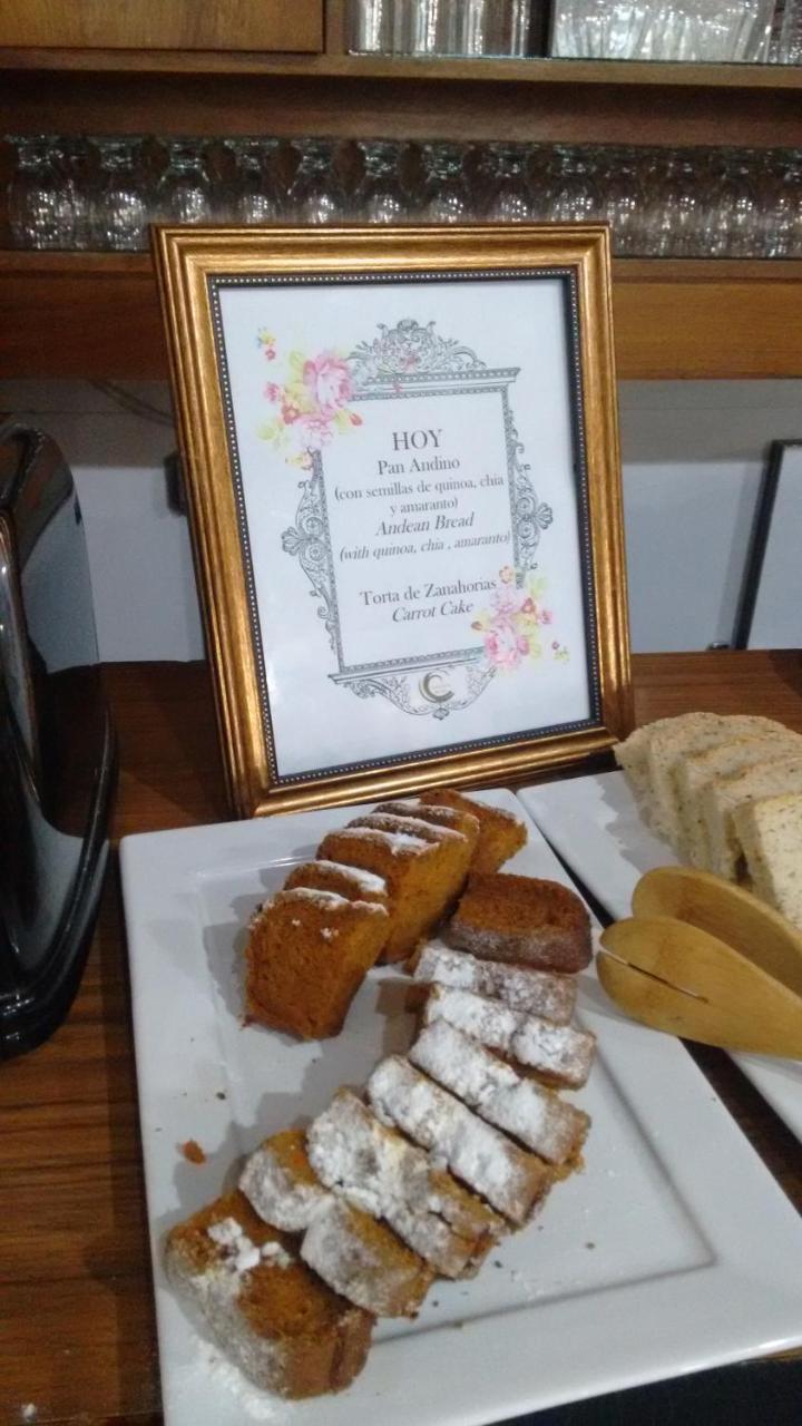 Cheltum Hotel Trelew Bagian luar foto